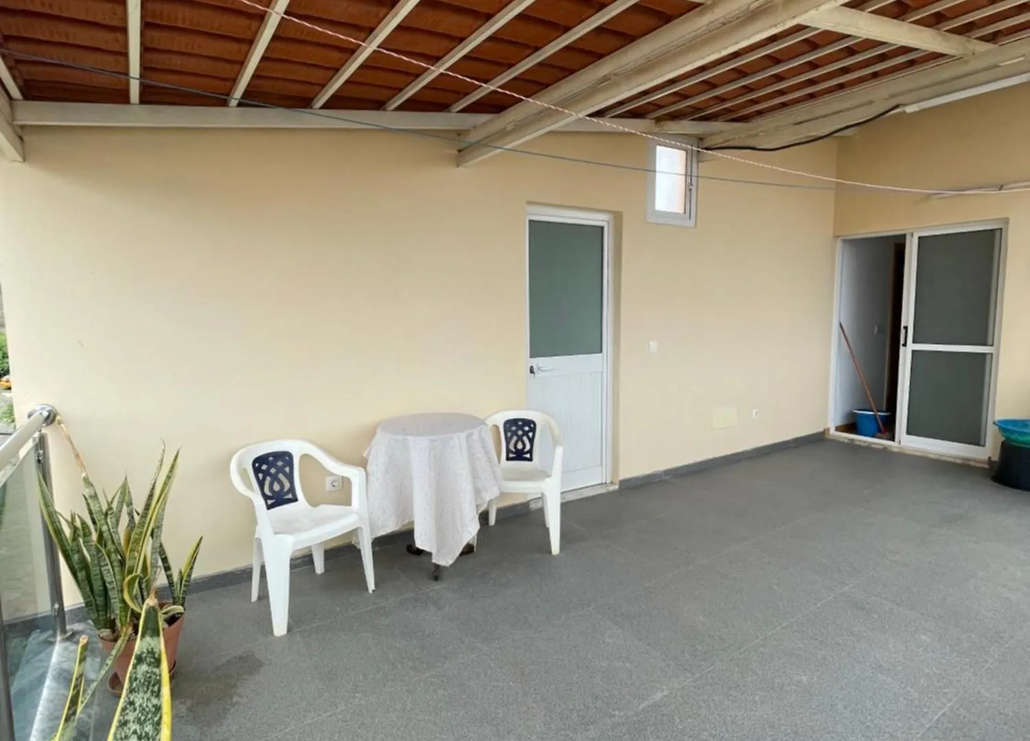 Homestay Quarto Individual Em Terraco Praia Cape Verde