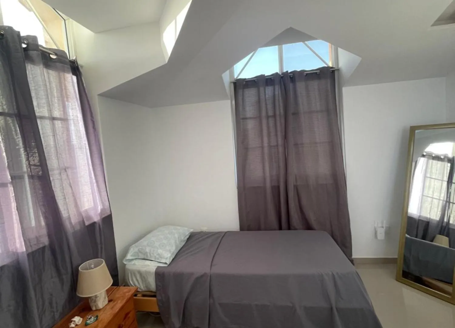 Quarto Individual Em Terraco Praia