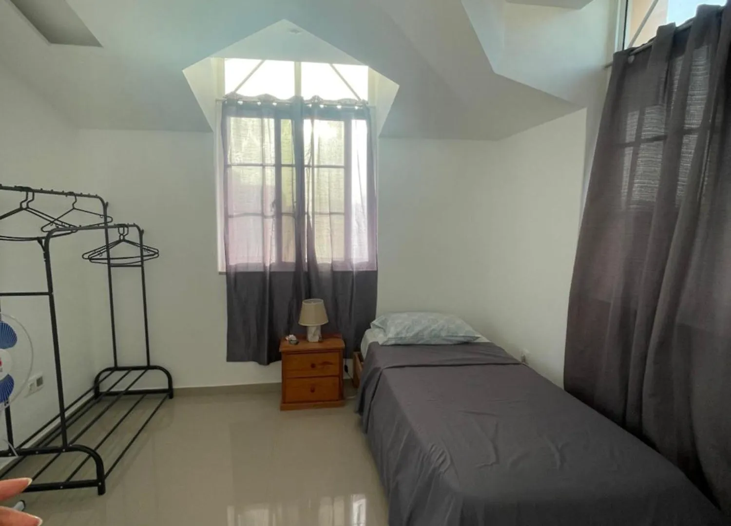 Homestay Quarto Individual Em Terraco Praia